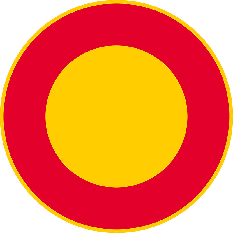 Ajoneuvolla-ajo kielletty liikennemerkki